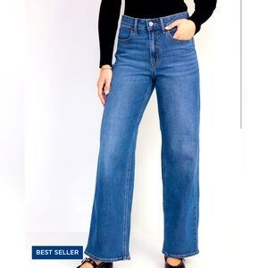 Old Navy High-Waisted Wow Wide-Leg Jeans